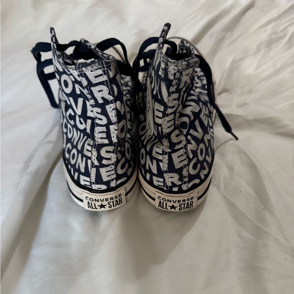 Converse all star blue and white allover print. - Picture 3 of 5